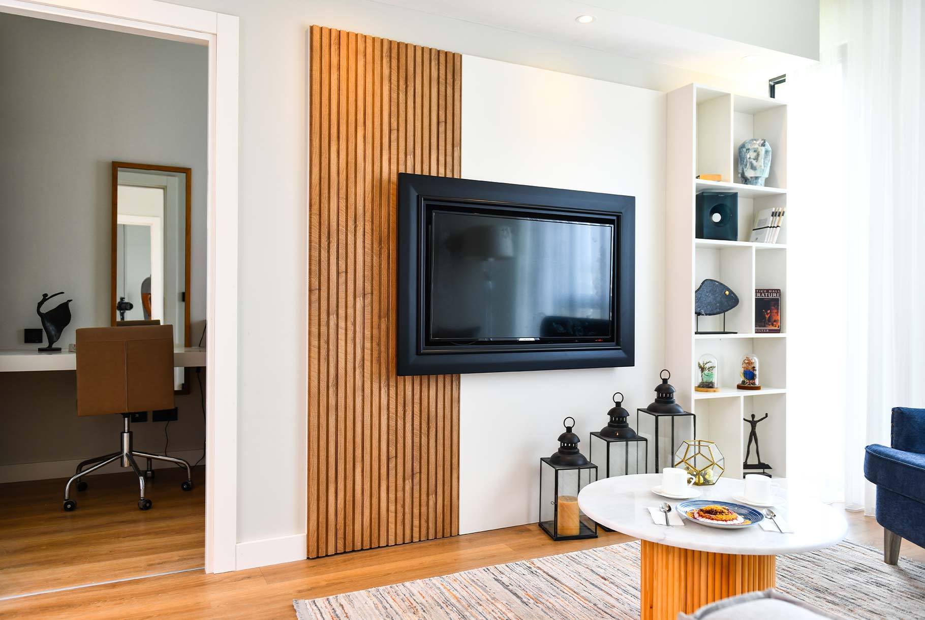 g plus living room